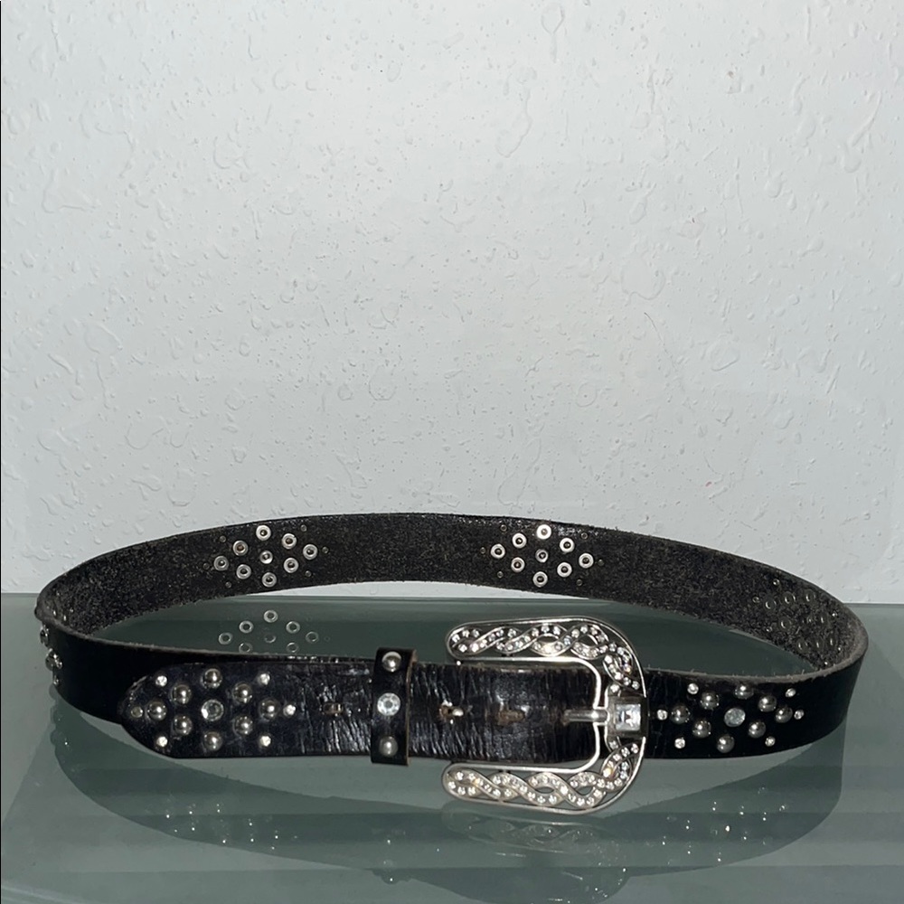 BKE distressed leather rhinestone western cowgirl belt